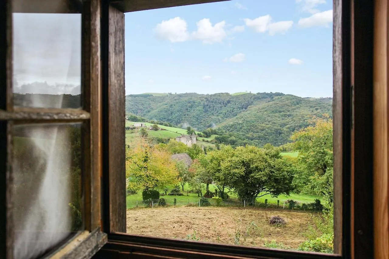 Maison Accueillante A Senezergues Avec Vue Sur La Montagne 0*,  France